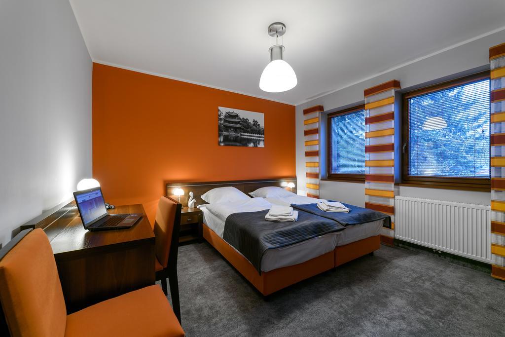 Ck Kalina Hotel Lądek-Zdrój Szoba fotó